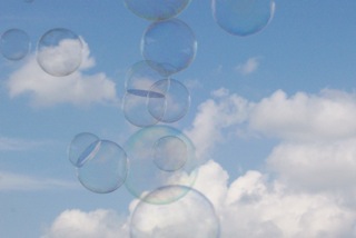 bubbles-francie-lora